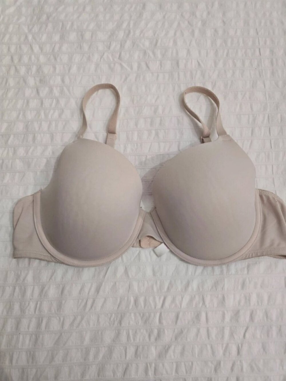 Lightly Padded Everyday Underwire Bra Nude Pink Size 38C